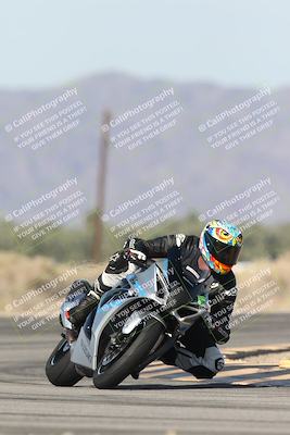 media/Nov-30-2025-TrackXperience (Sun) [[c0061d280f]]/3-Level 1/Session 3 (Turn 16)/